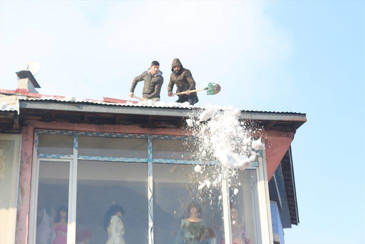 Beyaz çile ekmek kapıları oldu  G2