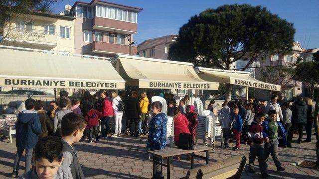 Bahçelievler İlkokulunda bahar kermesi