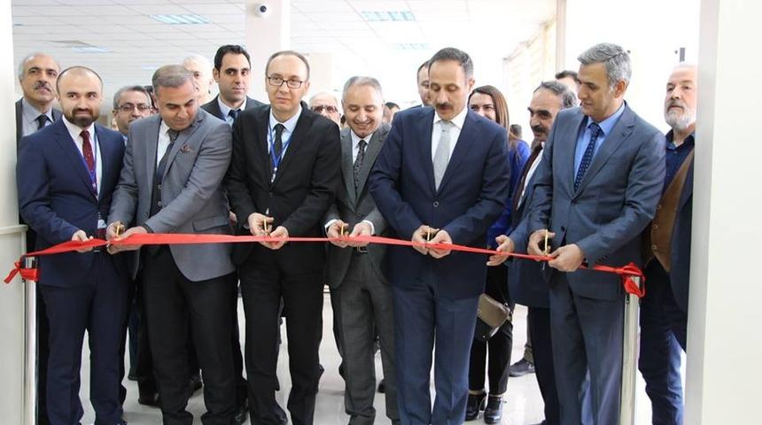 F&Uuml;&rsquo;de &ldquo;Prof. Dr. Fuat Sezgin Yılı Anma Sergisi"