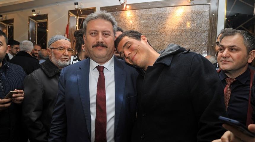 Palancıoğlu İldem&rsquo;de vatandaşlarla kucaklaştı