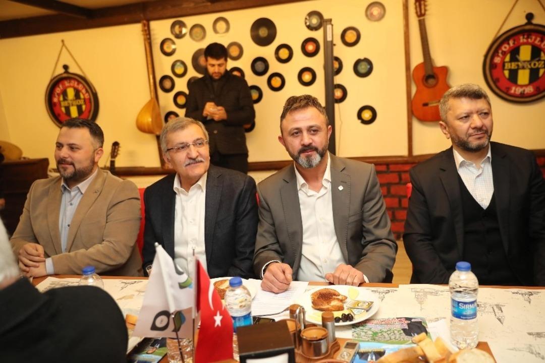 Başkan Adayı Murat Aydın Giresunlular Derneğinin d&uuml;zenlediği kahvaltıya katıldı