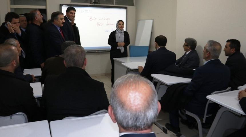 Van ESOB&rsquo;tan &lsquo;Bir Lisan Bir İnsan&rsquo; projesi