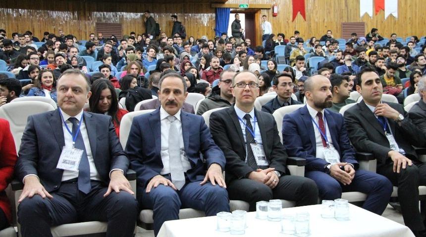 F&Uuml;&rsquo;de &ldquo;3. Milli Savunma Sanayi Ve Alt Sistemler Teknolojileri Zirvesi"