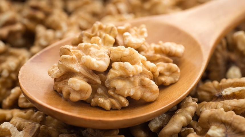 Ceviz t&uuml;ketenler o hastalığa daha az yakalanıyor!