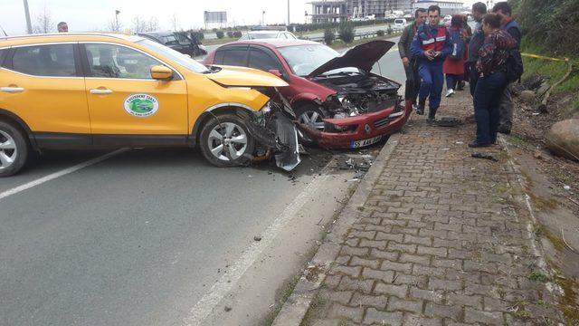 Rizespor'un Ukraynalı futbolcusunun eşi kazada yaralandı