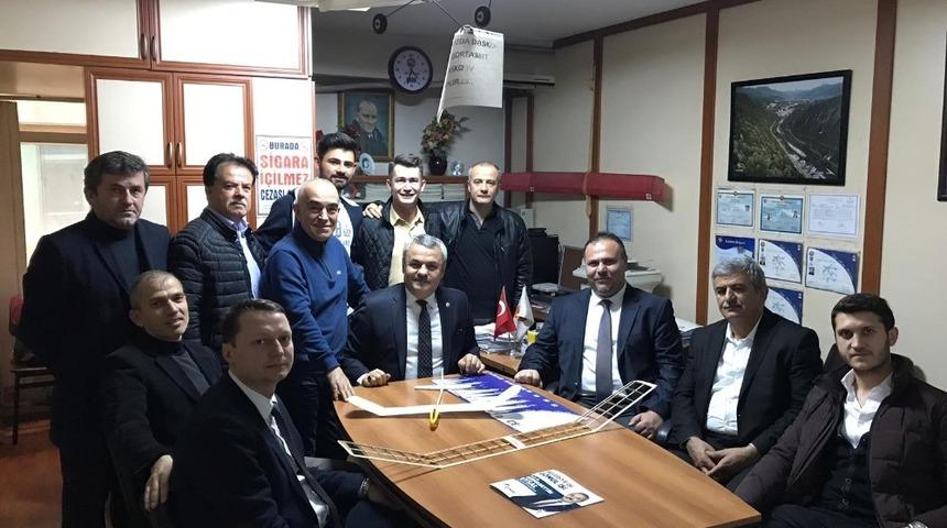 AK Partili vekiller Uysal i&ccedil;in destek istedi