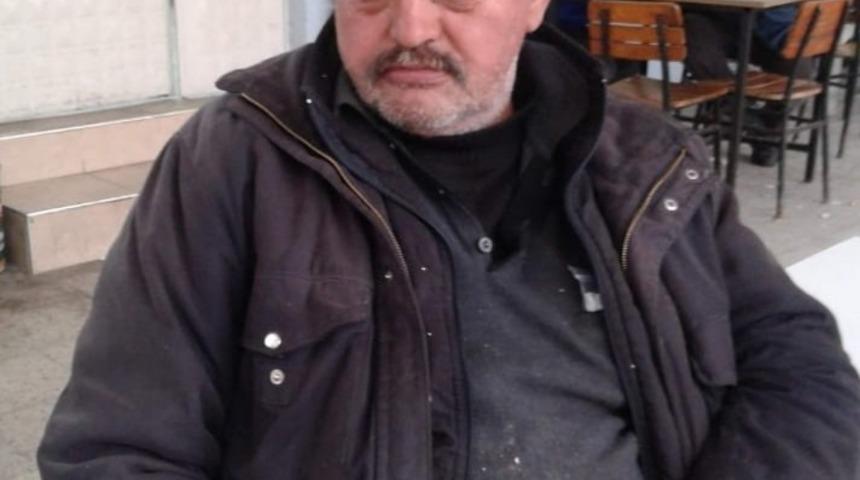 &Ccedil;ift s&uuml;rd&uuml;ğ&uuml; trakt&ouml;r&uuml;n altında can verdi