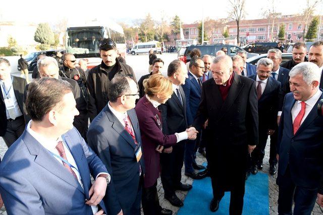 Cumhurbaşkanı Erdoğan’dan Büyükşehir Belediyesine ziyaret