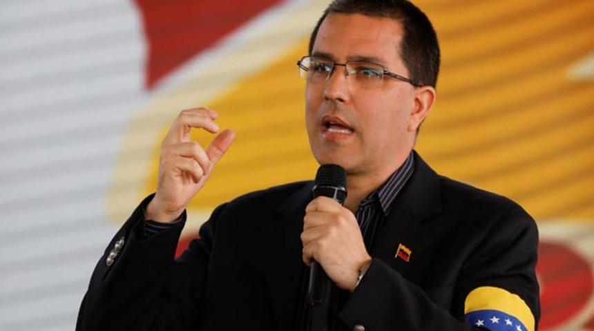 Venezuela, Alman b&uuml;y&uuml;kel&ccedil;iyi 'istenmeyen kişi' ilan etti