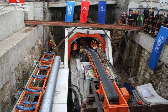 Üsküdar'da Çavuşdere-Bülbüldere Yağmur Suyu Tünelleri açıldı