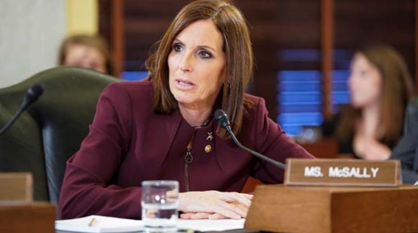 ABD'yi sarsan itiraf! Senat&ouml;re ordudayken tecav&uuml;z etmişler!