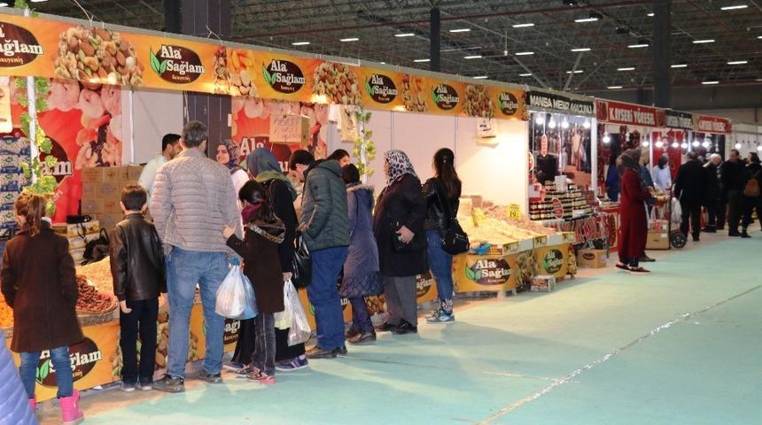 Van&rsquo;da &lsquo;Y&ouml;resel &Uuml;r&uuml;nler ve Hediyelik Eşya Fuarı&rsquo; y&uuml;zleri g&uuml;ld&uuml;r&uuml;yor