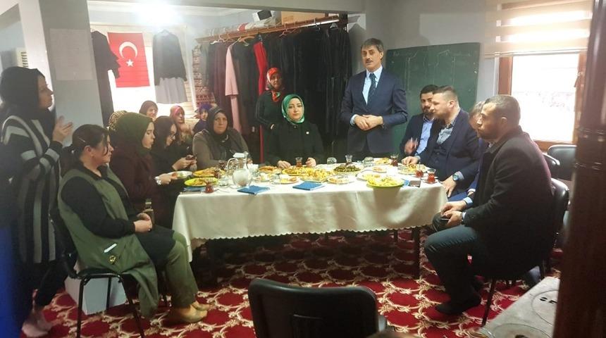 Başkan Alemdar, dur durak bilmiyor