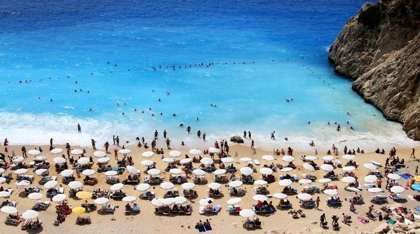 Times: Türkiye turistlere 'Erdoğan'ı eleştirirseniz tutuklanırsınız' diyor
