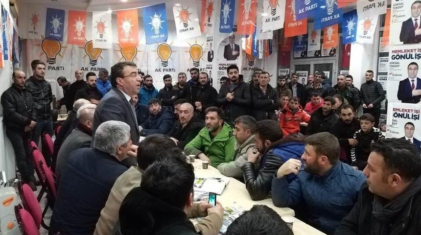 Sarıkamışlılar Başkan Toksoy&rsquo;u bağrına bastı