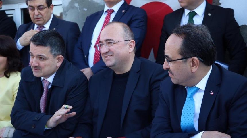 Gider, &Ccedil;anakkale&rsquo;de balık&ccedil;ıların y&uuml;z&uuml;n&uuml; g&uuml;ld&uuml;rd&uuml;