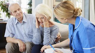 Alzheimer nedir? Alzheimer'dan korunmak için neler yapılmalıdır? 