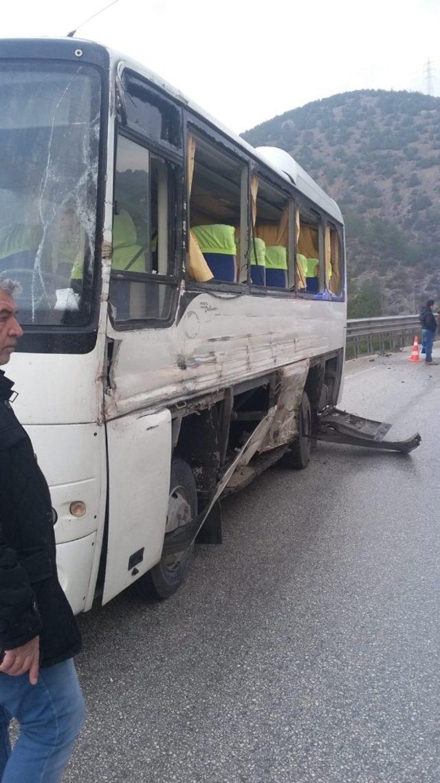 Bilecik’te trafik kazası, 5 kişi yaralandı