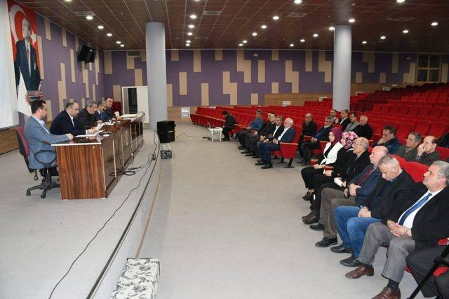 Karabük Belediyesi son meclis toplantısını yaptı