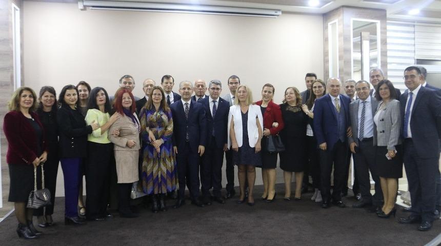 Antalya Adliyesinde 10 hakim emekliye ayrıldı