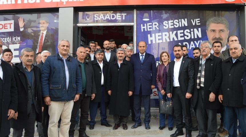 CHP adayı Acar’dan parti seçim bürolarına ziyaret