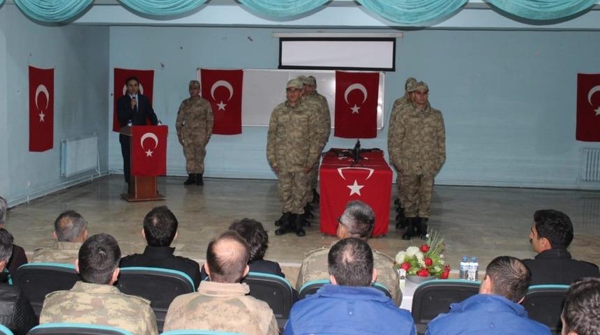 Çaldıran’da 11 güvenlik korucusu yemin ederek göreve başladı