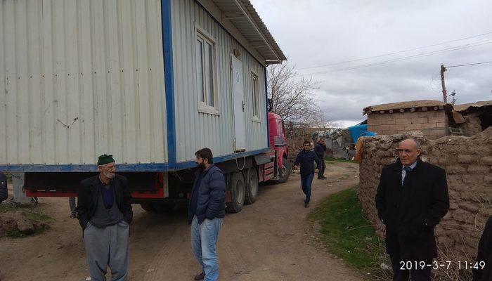 Elazığ�da evi yanan aileye konteyner ev verildi Yaşam Haberleri