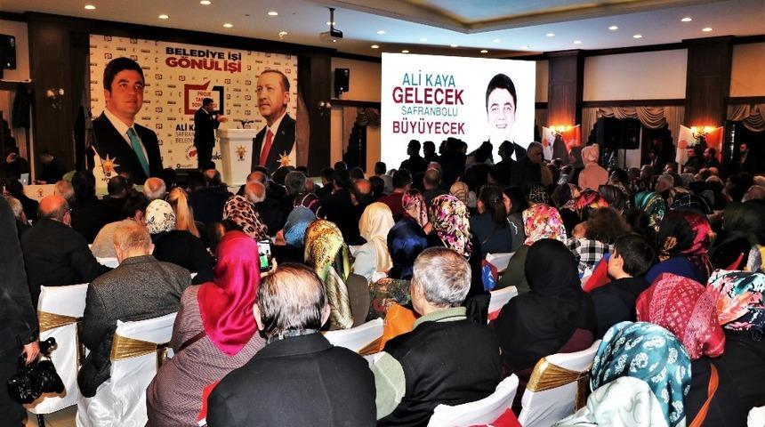 AK Partili aday Ali Kaya’nın proje tanıtımına yoğun ilgi