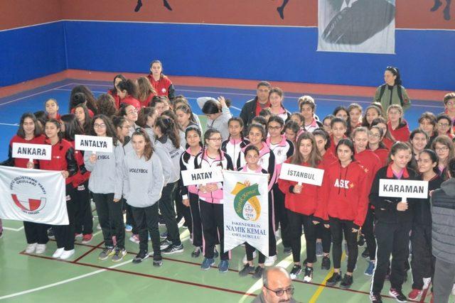 Yıldız Kızlar Voleybol Türkiye Grup Elemeleri Bozyazı’da yapılıyor