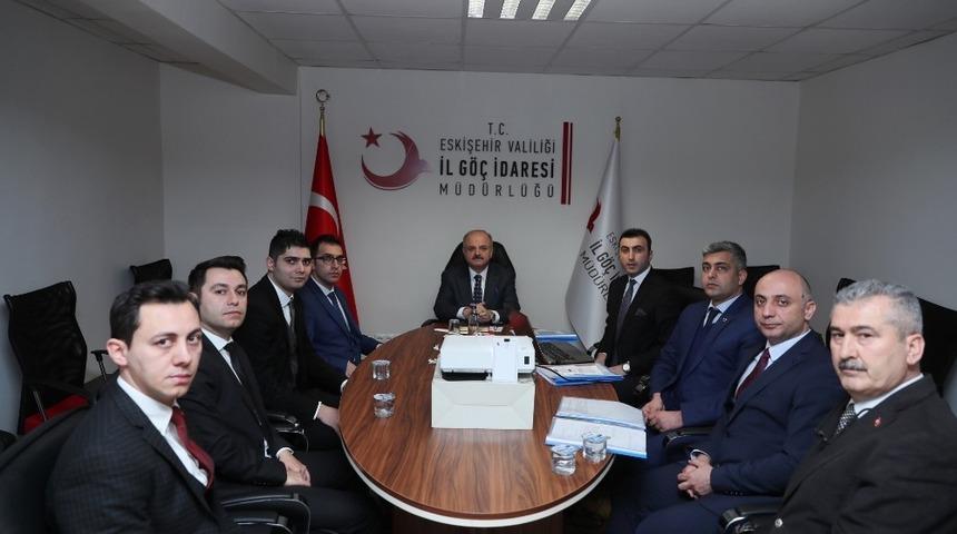 Vali &Ccedil;akacak, İl G&ouml;&ccedil; İdaresi M&uuml;d&uuml;rl&uuml;ğ&uuml;n&uuml; ziyaret etti