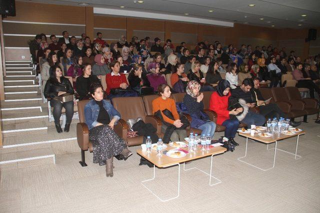 Elazığ’da ‘Sağlıklı Yaşam, Sağlıklı Gelecek’ semineri