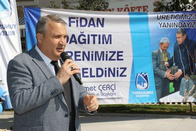 Fidanlar ve kovanlar Yunusemre’den