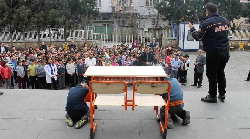 AFAD, Kahramanmaraş’ta 11 bin 850 kişiye deprem eğitimi verildi