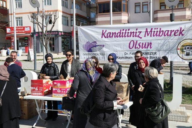 Safranbolu’da kandil simidi ikramı