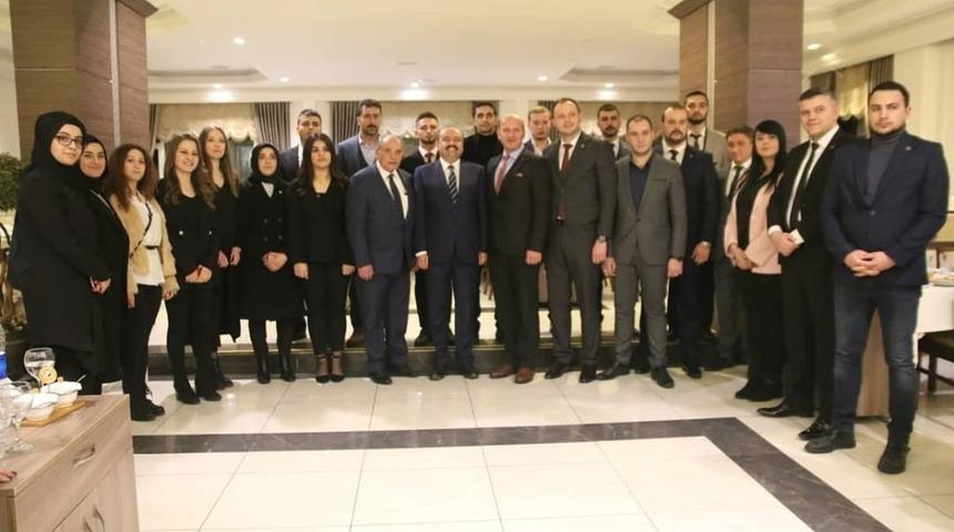 Bolu&rsquo;da, bozkurtlar cumhur ittifakı adayı Metin i&ccedil;in kenetlendi