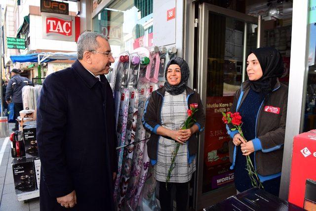 İsmail Erdem, Ataşehirlilerin Regaip Kandili’ni kutladı