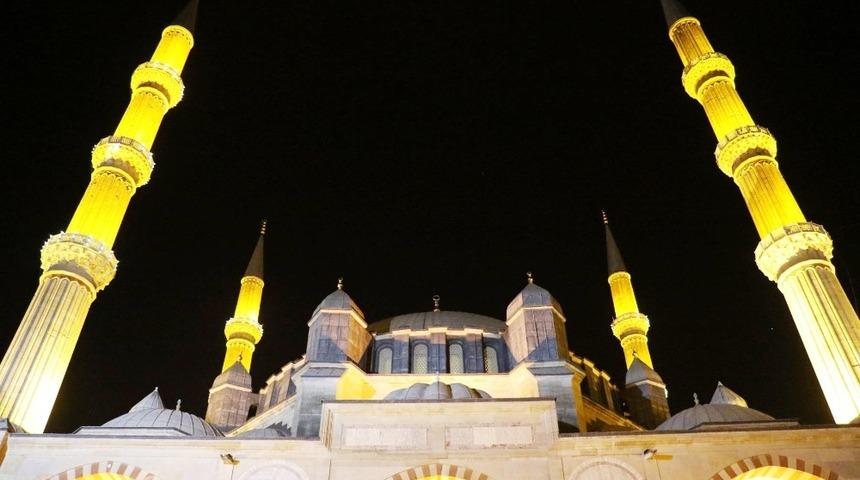 2020 Regaip Kandili mesajları (resimli, kısa, uzun, hadisli) 