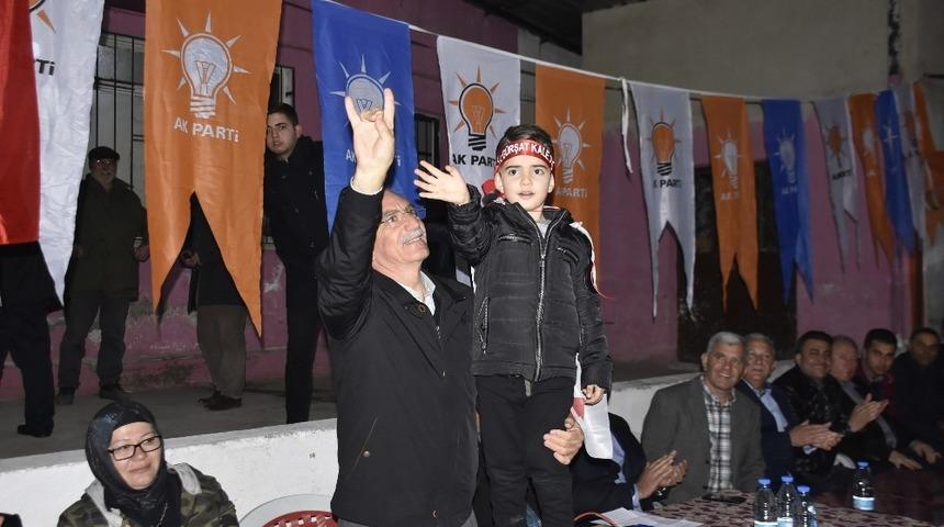 Başkan Kale&rsquo;ye k&ouml;ylerde yoğun ilgi