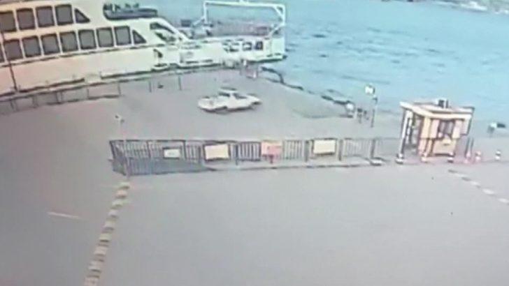 Her şey saniyeler içinde yaşandı! İşte Eminönü'ndeki korkunç anlar G3