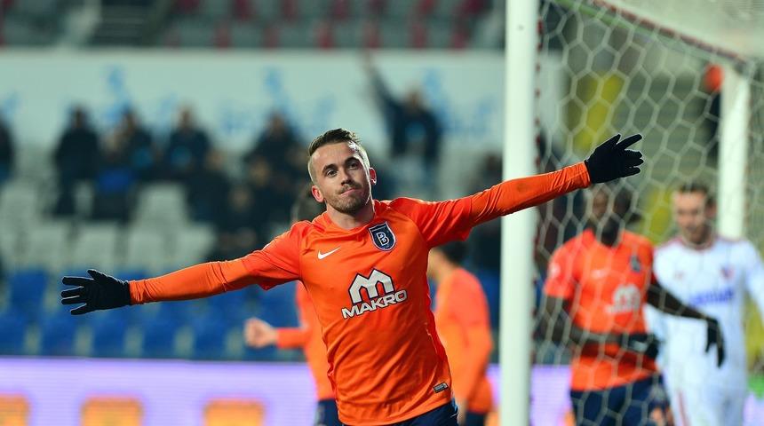 Edin Visca Fenerbahçe'nin golcülerini solladı