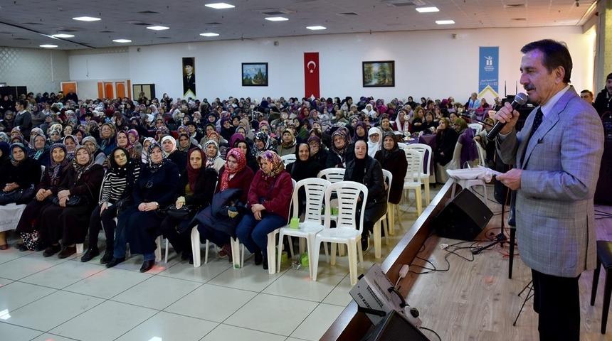 Bin 500 kadın Regaip Kandili i&ccedil;in buluştu