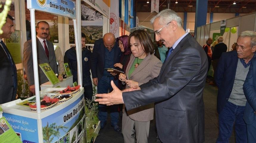 Mersin Orman B&ouml;lge M&uuml;d&uuml;rl&uuml;ğ&uuml; fuarda fidan dağıtacak