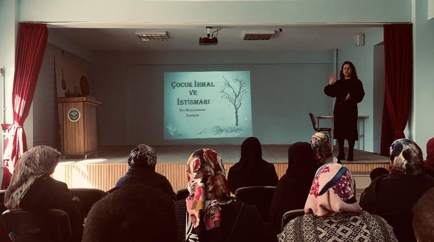 &Ouml;ğrenci velilerine aile i&ccedil;i doğru iletişim eğitimi verildi