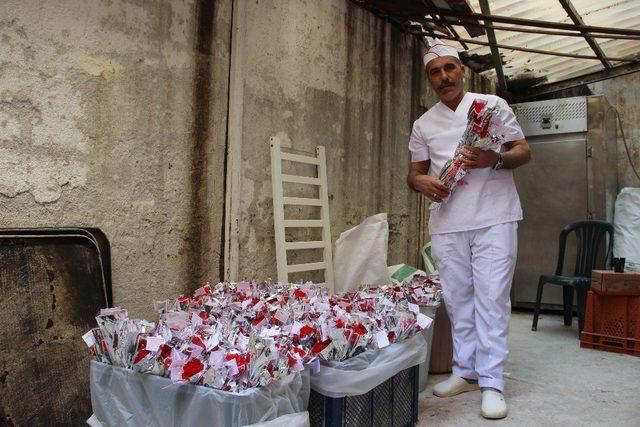 Sarıgöllü fırıncı geleneğini Manisa’ya taşıdı