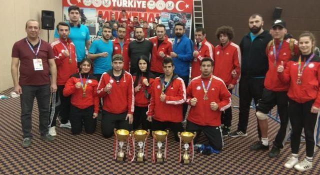 DPÜ Muay Thai Takımı Türkiye Şampiyonu