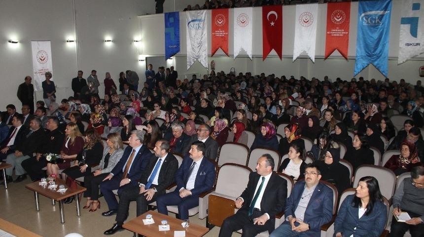 8 Mart Dünya Kadınlar Günü kutlandı
