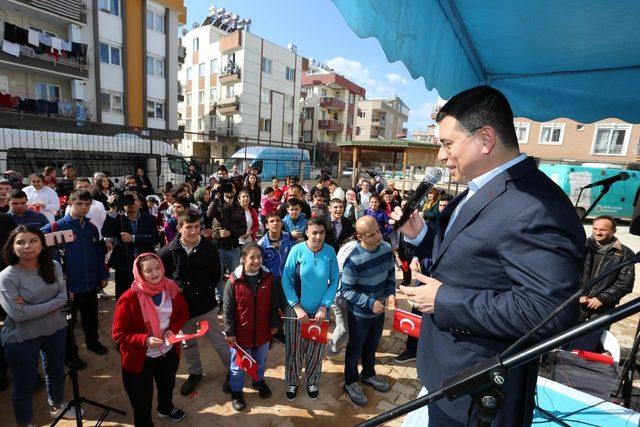 Kepez’in özel öğrencilerine şenlik düzenlendi