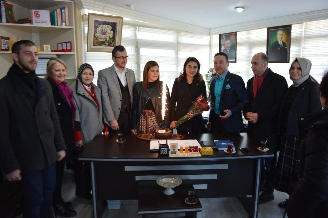 Bursa Milletvekili &Ouml;d&uuml;n&ccedil;: "Se&ccedil;imi değil, g&ouml;n&uuml;lleri kazanmaya geldik"