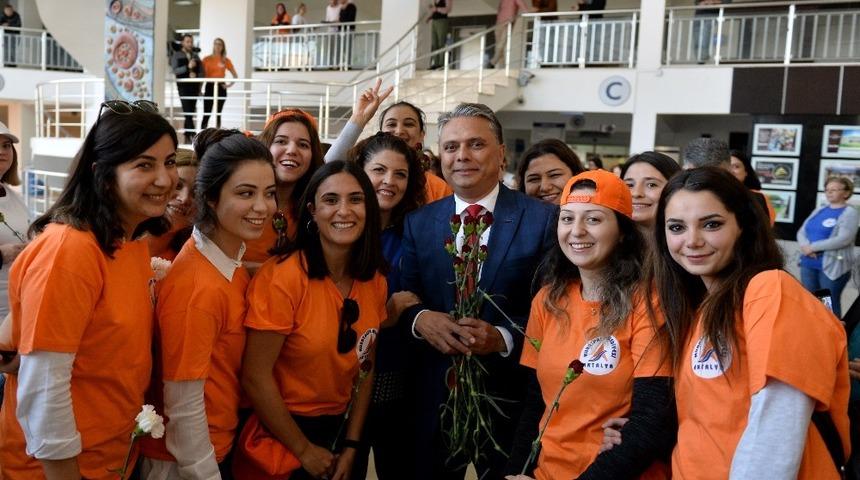 Muratpaşa&rsquo;da 8 Mart kutlaması