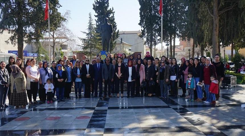 Sarıg&ouml;l&rsquo;de Kadınlar G&uuml;n&uuml; kutlandı